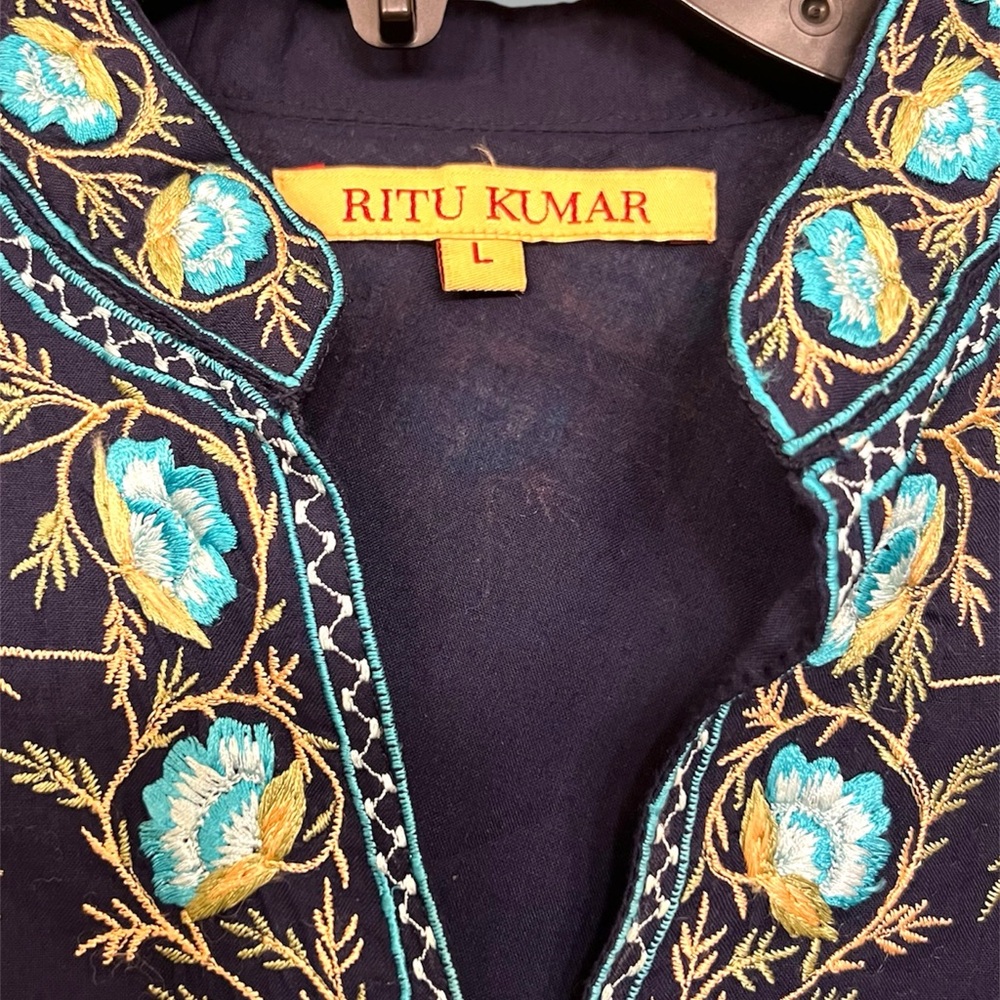 Ritu Kumar Navy Tunic with Turquoise Floral Embroidery sz large linen - Picture 2 of 4